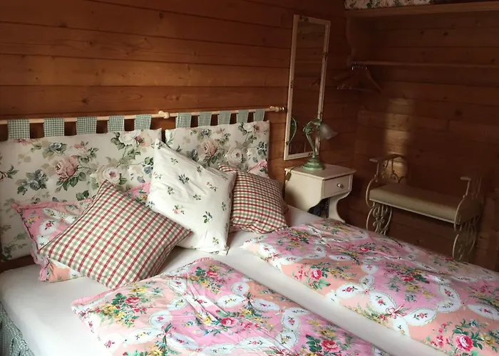 Rotes Haus Romantik * 福森